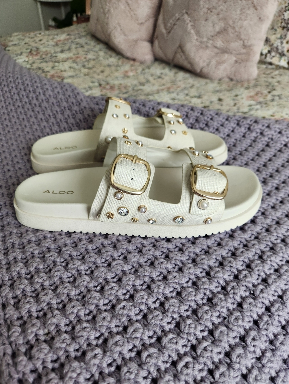SZ 10 Aldo Rhinestone Sandals